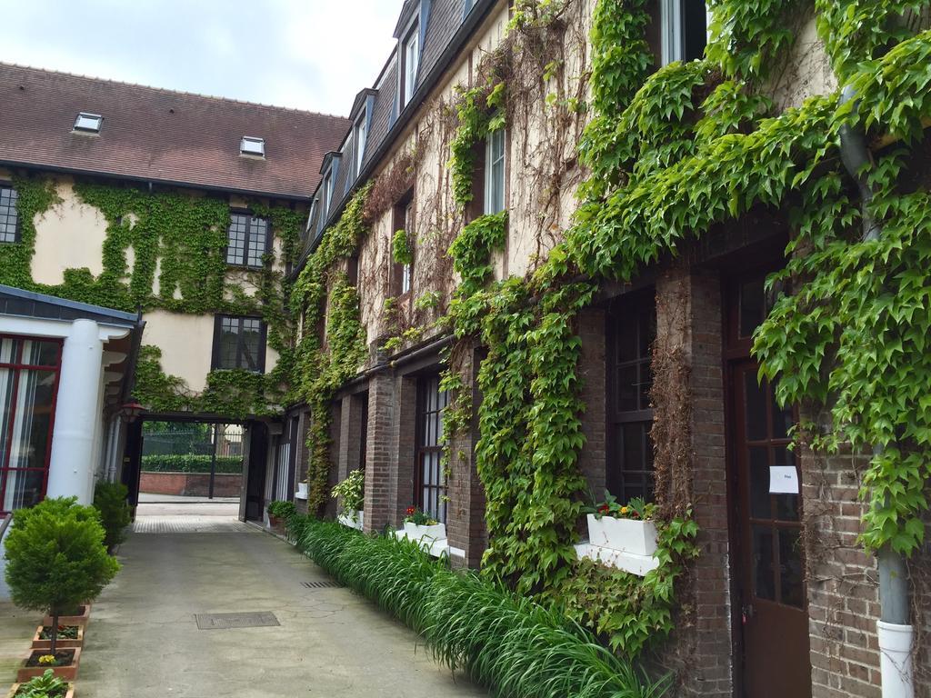 Hotel De Normandie Évreux Exteriér fotografie